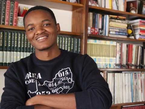 Tlhalefang Moeletsi
